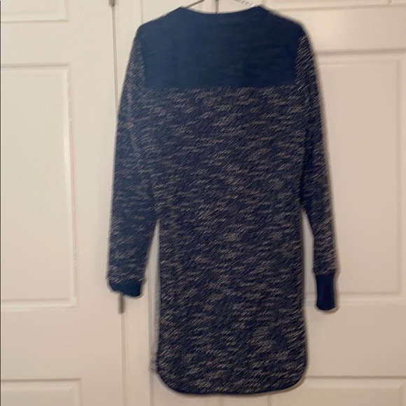 BCBG sweater dress - Picture 4 of 4
